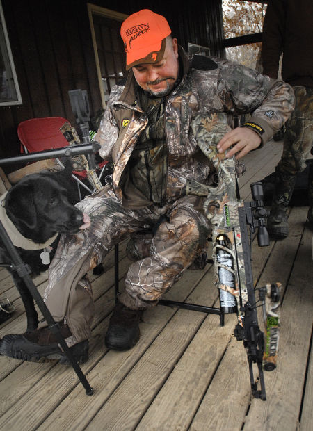 111114-blm-loc-5deerhunters